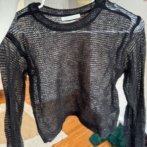 Super cute long sleeve mesh sweater